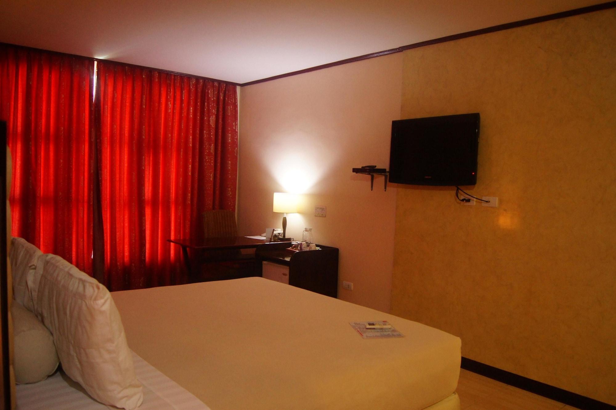 Dulcinea Hotel And Suites Мактан Экстерьер фото