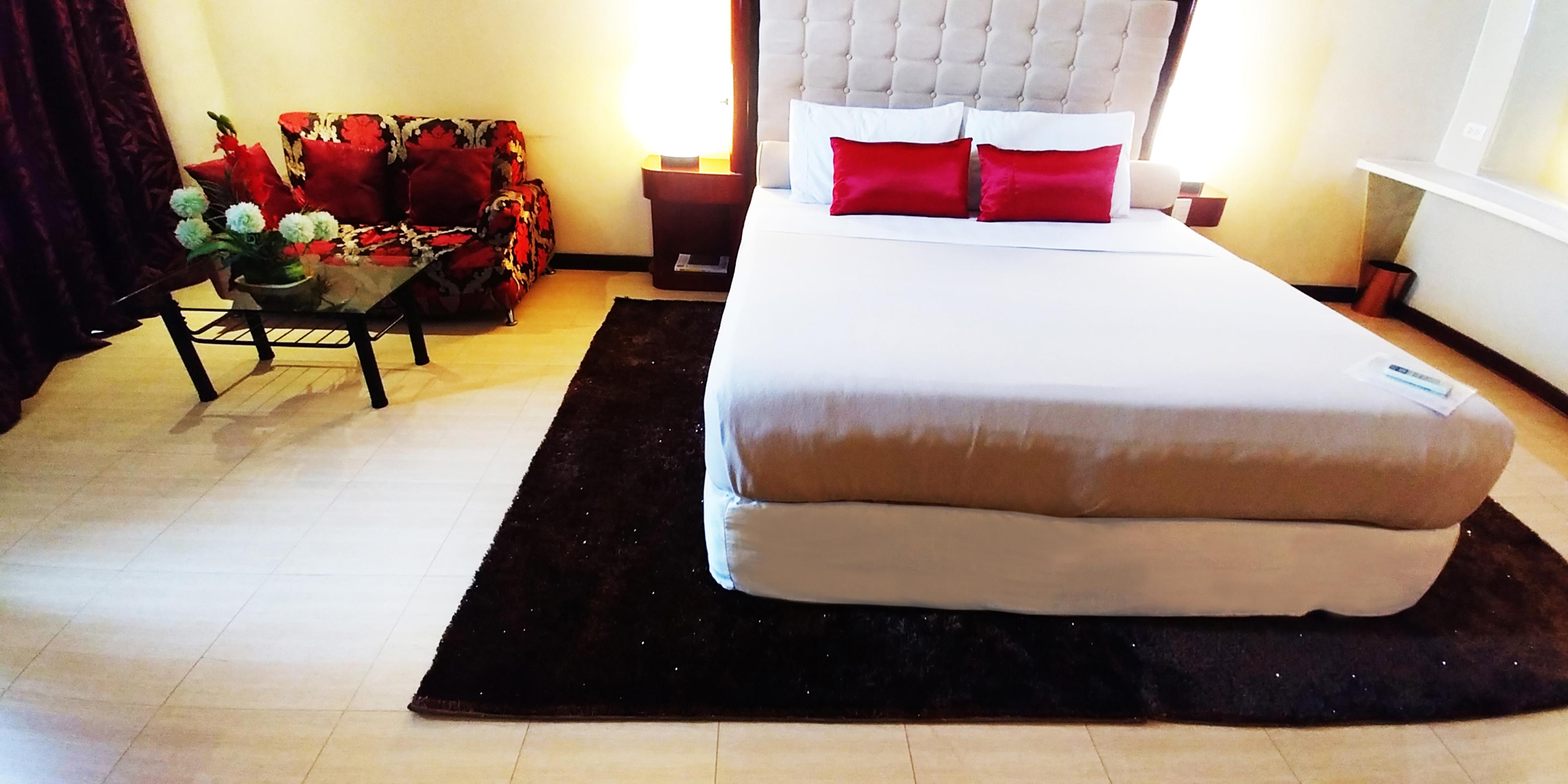 Dulcinea Hotel And Suites Мактан Экстерьер фото