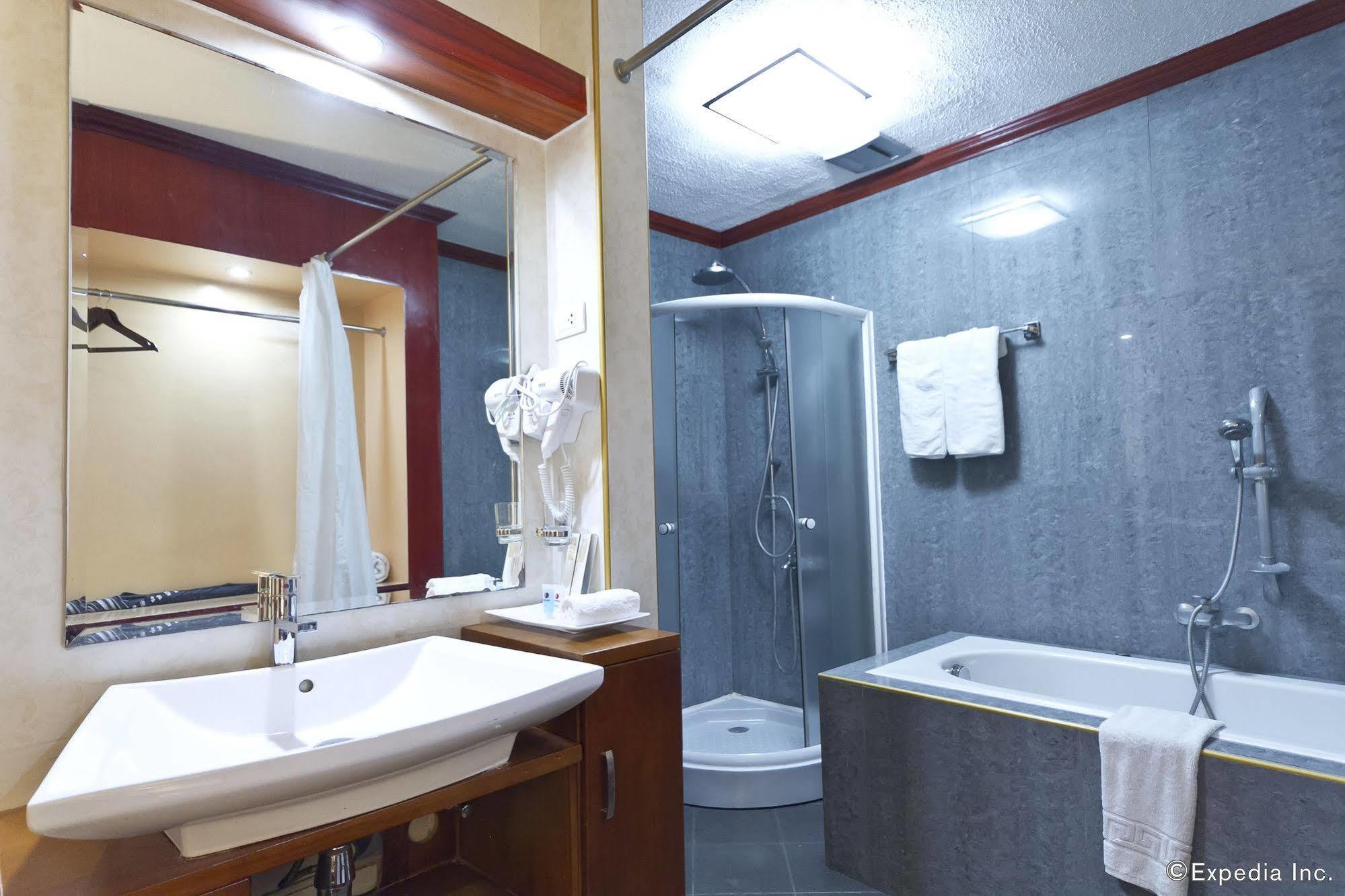 Dulcinea Hotel And Suites Мактан Экстерьер фото